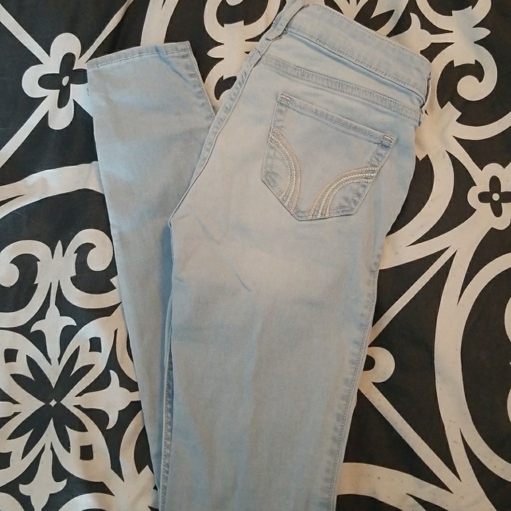 Hollister skinny jeans